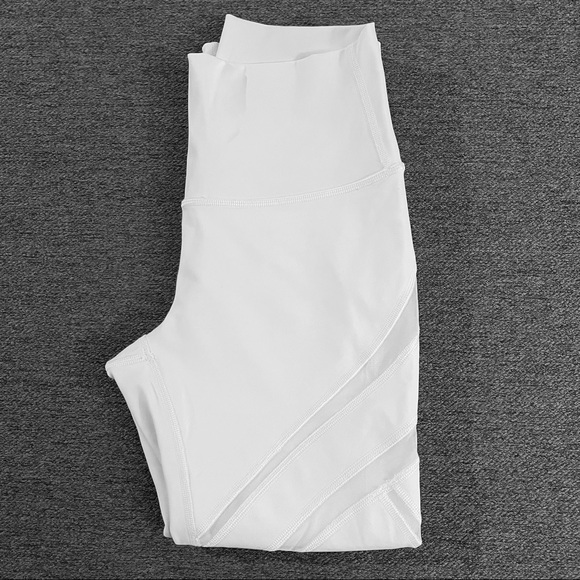 𝑺𝑶𝑳𝑫~ Lululemon Wunder Under HR Legging Mesh White - Picture 3 of 6